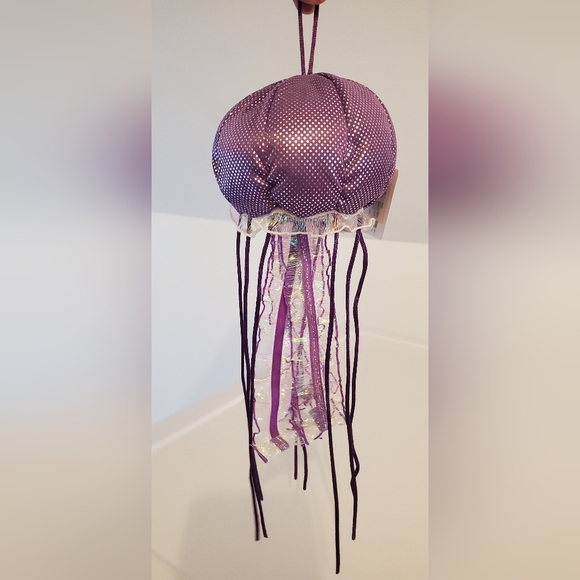 ripleys aquarium Other - Ripleys Aquarium Jelly Fish Hanging Plush